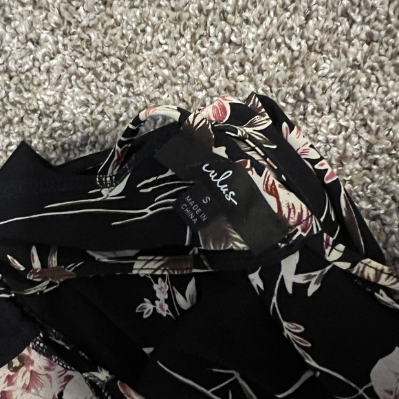 Lulus Maxi Dress - Picture 4 of 7